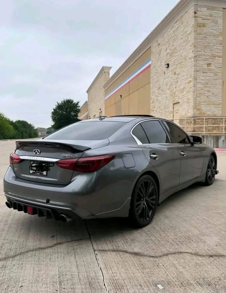 2018 Infiniti Q50 • 3.Ot SPORT Sedan 4D - Image 9